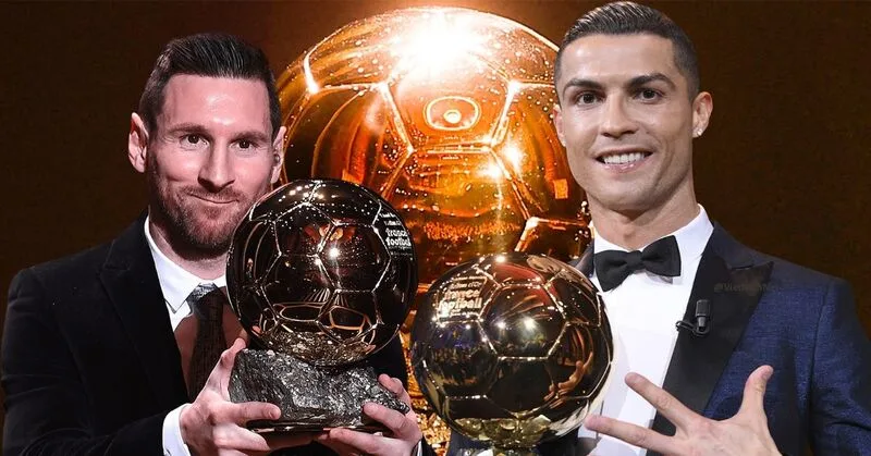 Cristiano Ronaldo xếp sau Messi với 5 Quả Bóng Vàng, tạo nên cuộc cạnh tranh vĩ đại của bóng đá hiện đại.