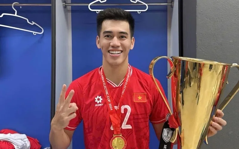cau thu tien linh
