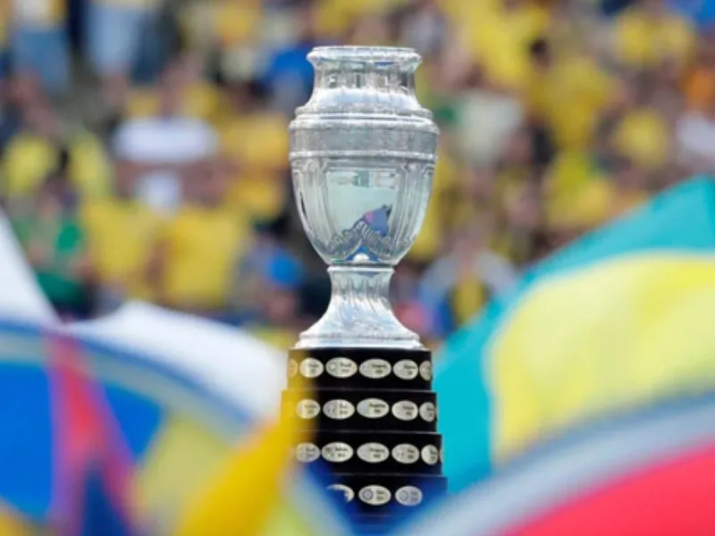 giai copa america may nam to chuc 1 lan vi sao co ky cach nhau chi 2 nam